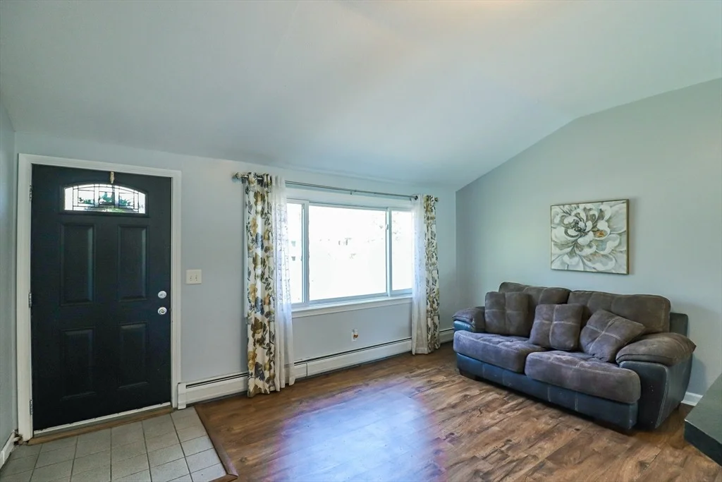 Photo of 1114 Allen St
