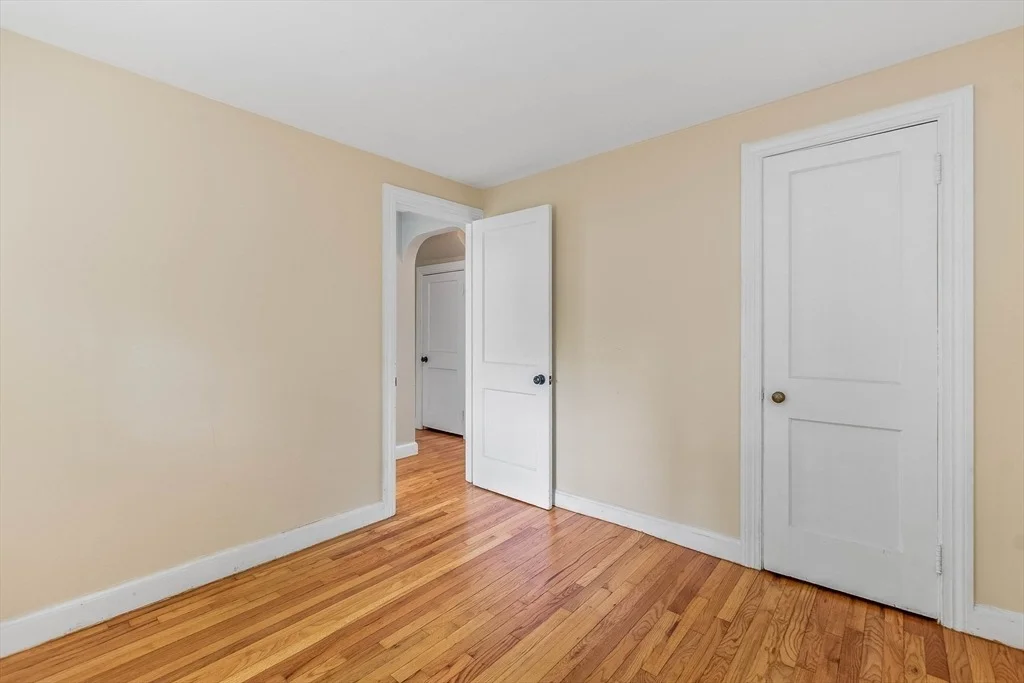 Photo of 42 Stoughton Rd