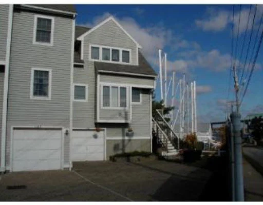 Photo of Unit 1110 at 700 Shore Drive