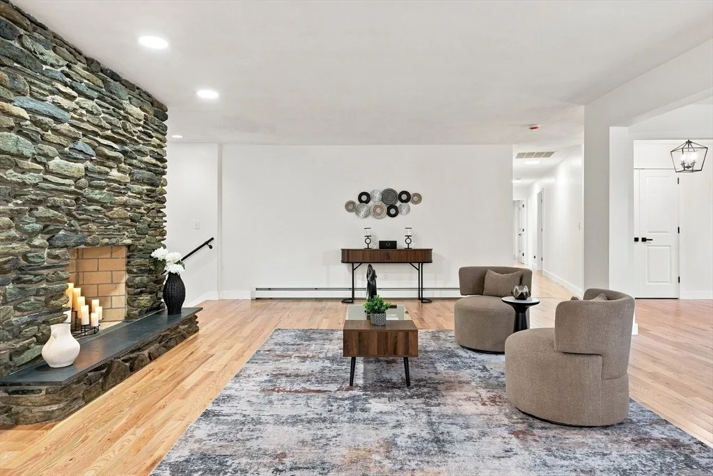 Photo of 20 Longfellow Rd