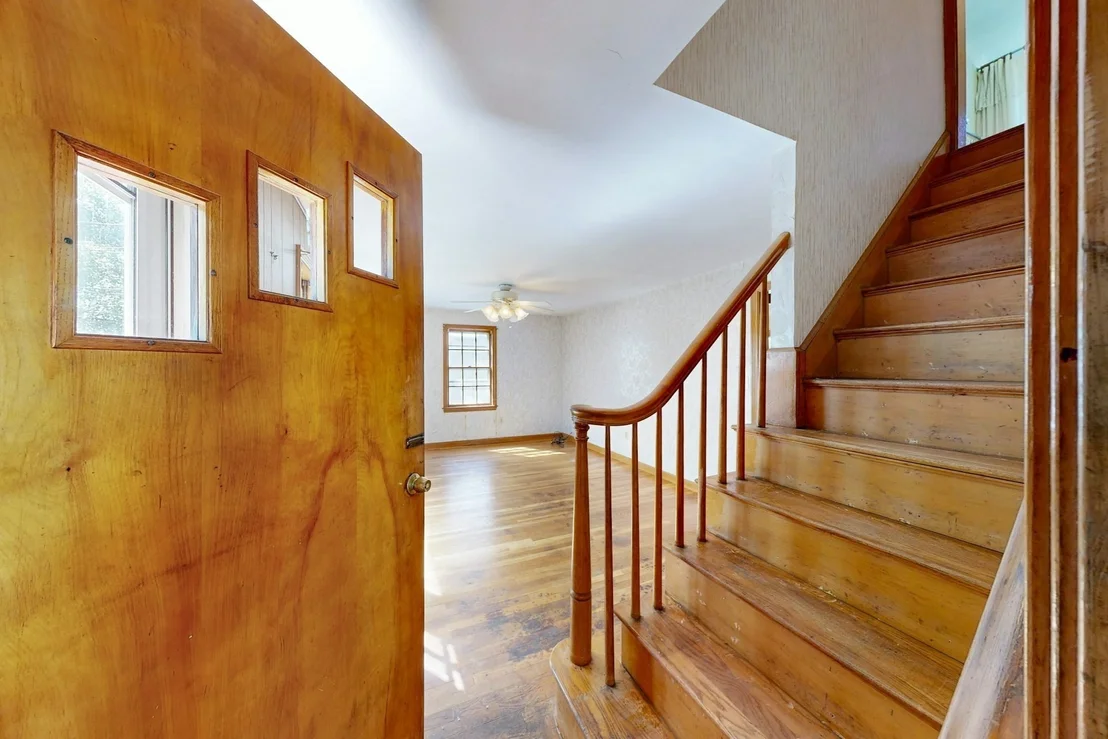 Photo of 20 Harvard St.