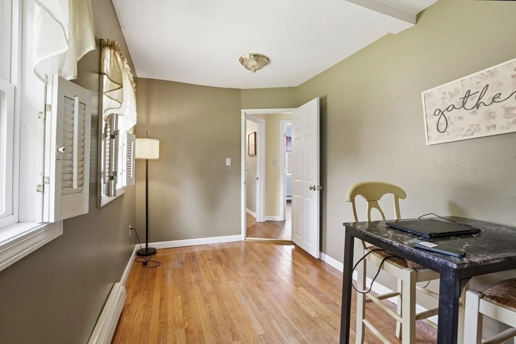 Photo of 90 Loring Ave