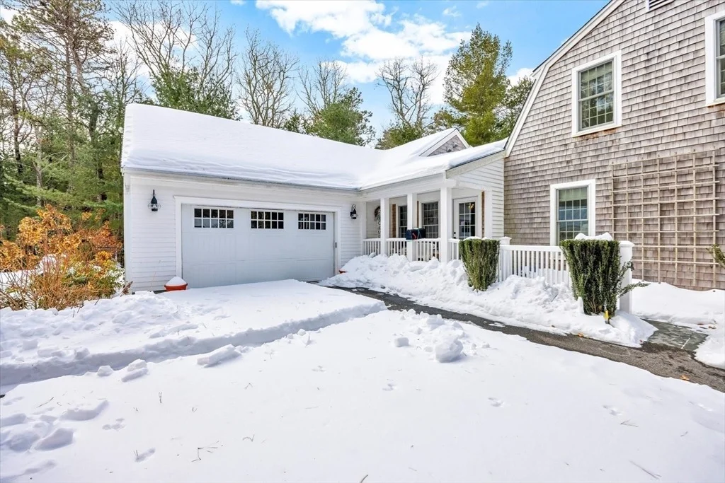 Photo of 85 Clamshell Cove Rd