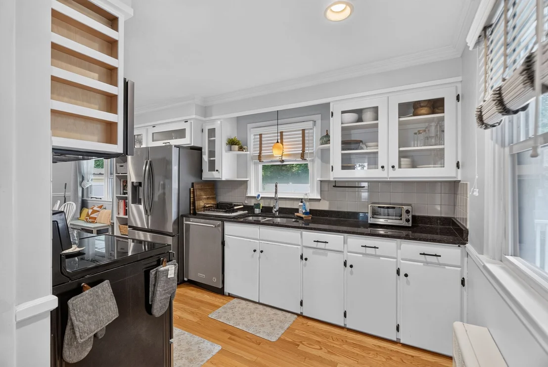 Photo of 51 Cherry Hill Dr
