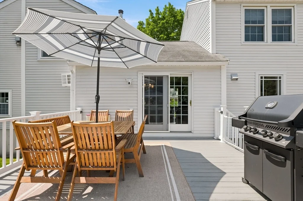 Photo of 67 Surrey Dr