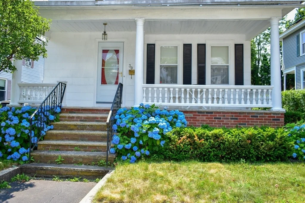 Photo of 30 Troy St