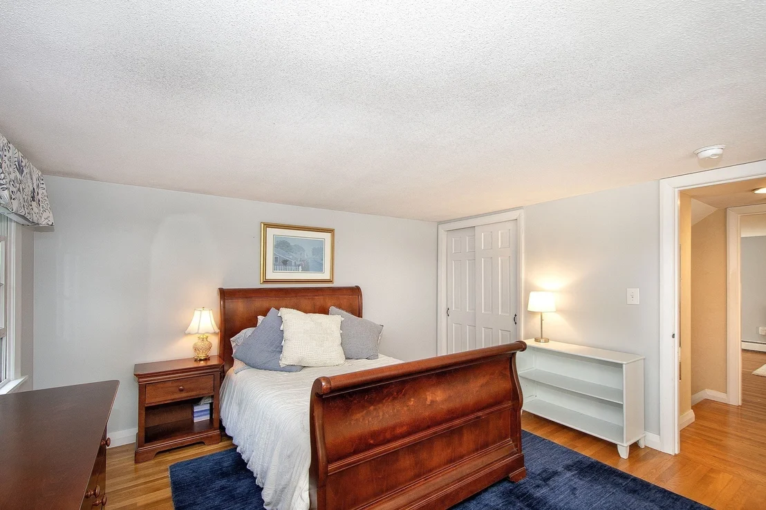Photo of 21 Earldor Circle