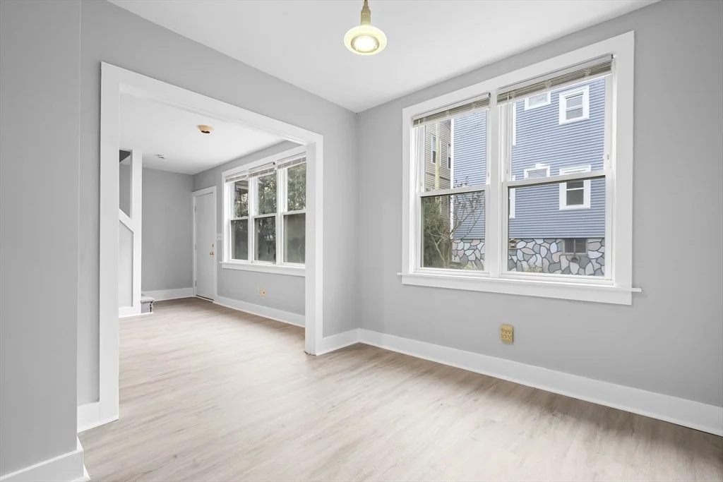 Photo of 572 William Street