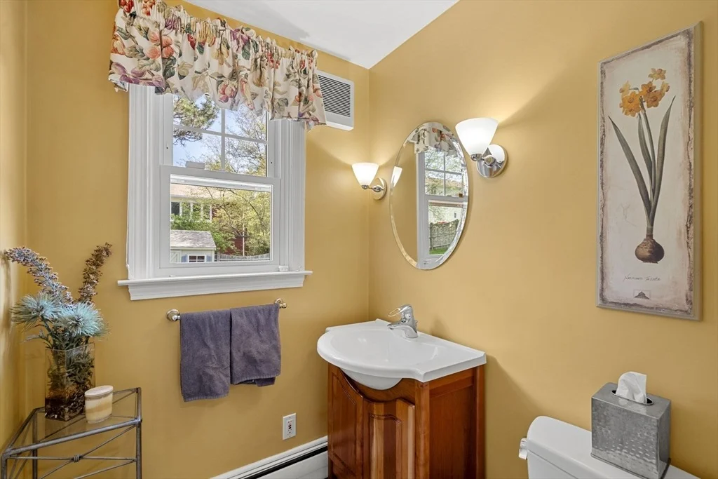 Photo of 30 Thompson Rd