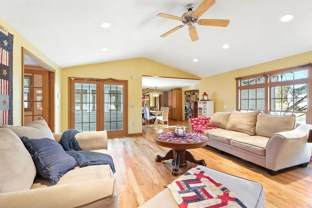 Photo of 65 Quarry Rd