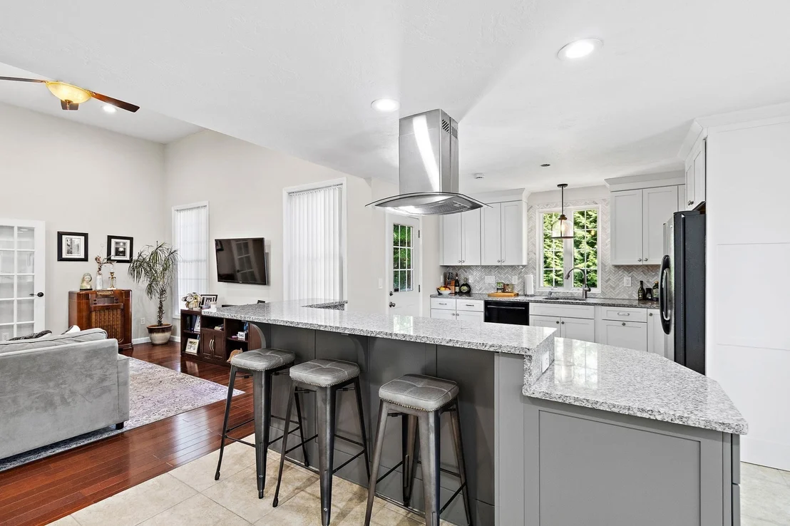 Photo of 24 Tanyard Rd