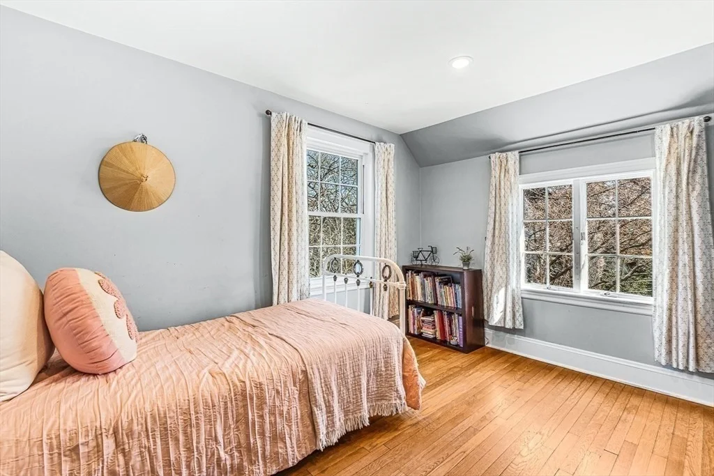 Photo of 7 Rangeley Road
