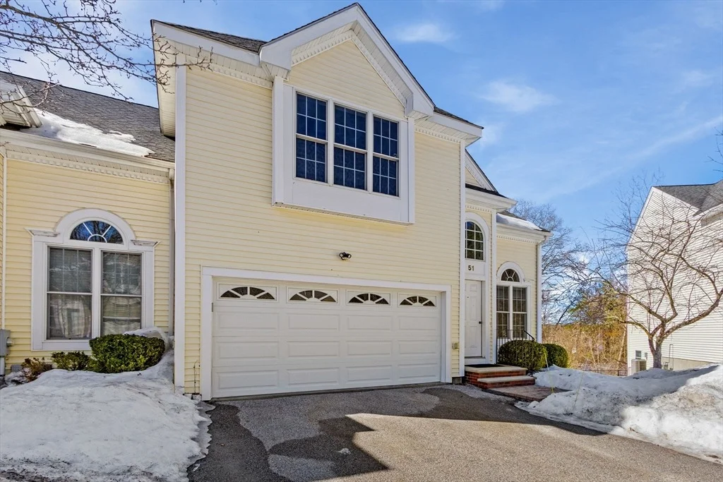 Photo of Unit 51 at 51 Knowlton Circle