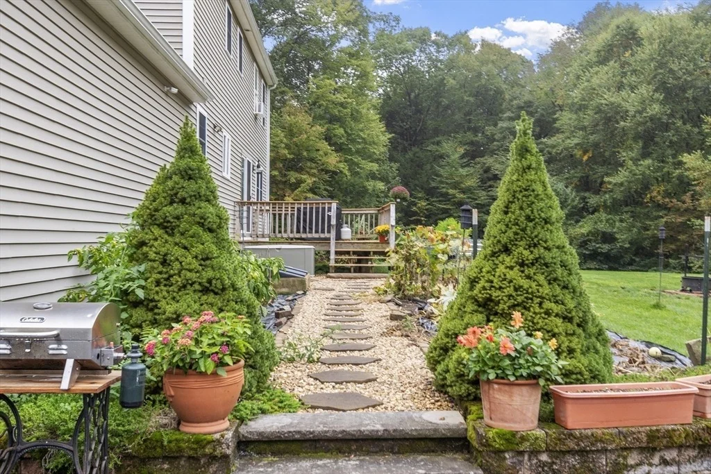Photo of 74 King Rd