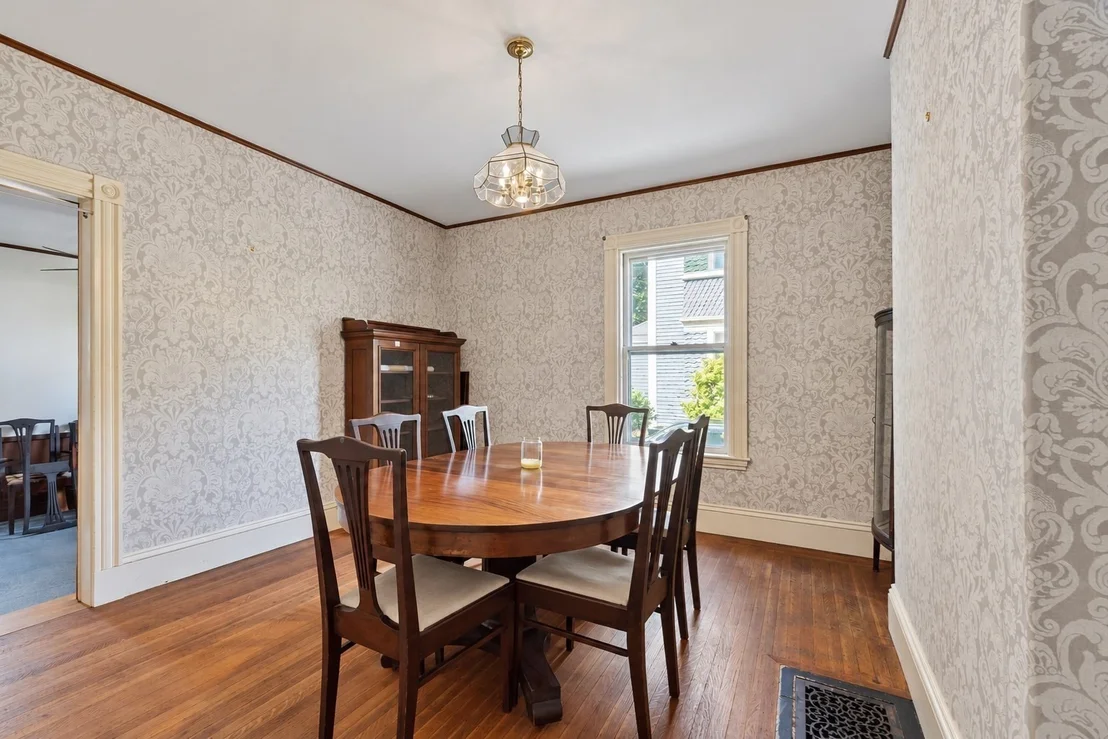 Photo of 26 Walnut Pl