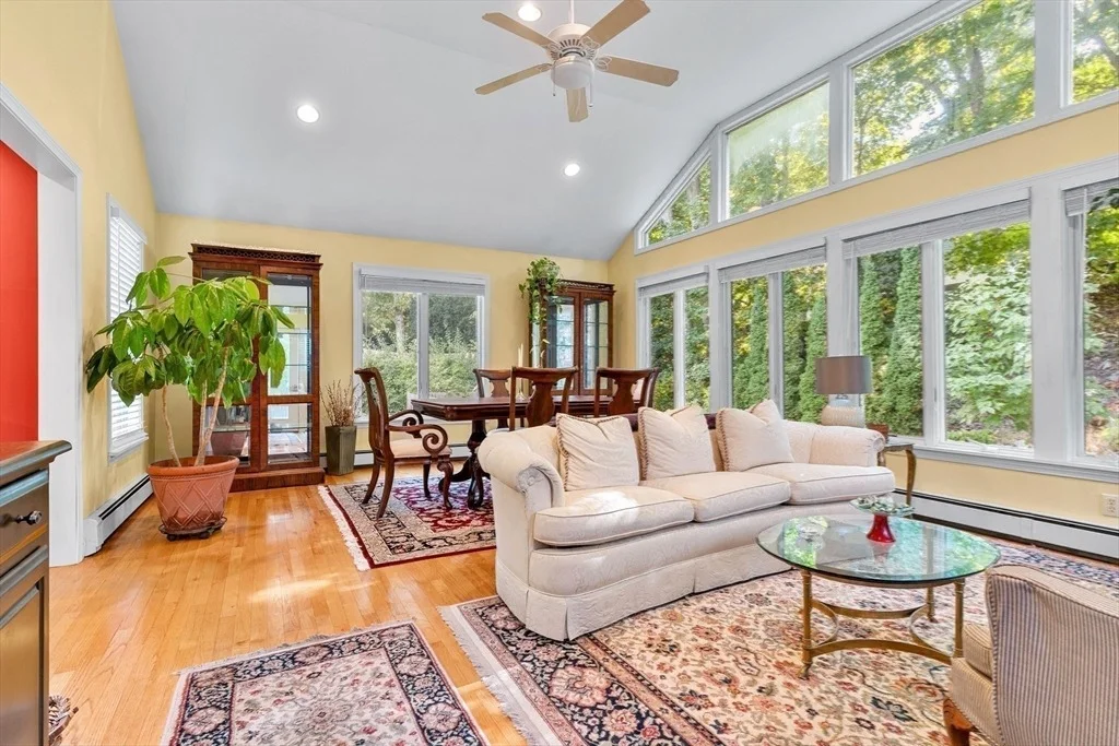 Photo of 7 Parsons Dr.