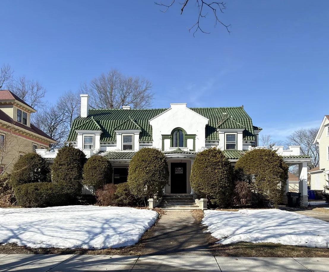 Photo of 194 Sumner Ave