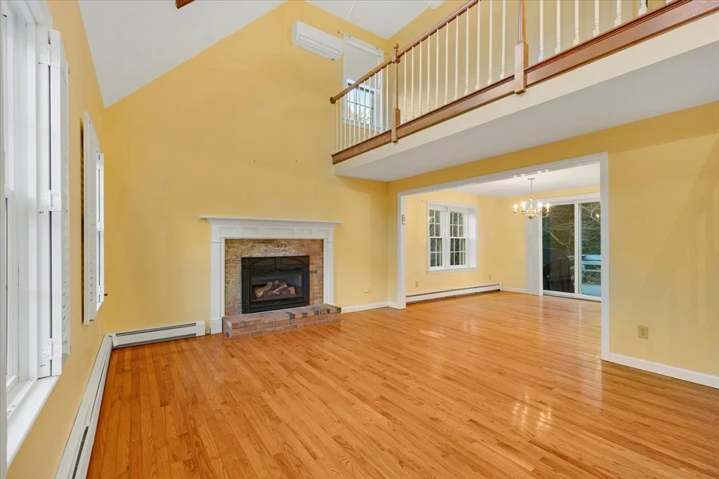 Photo of 28 Peacock Dr