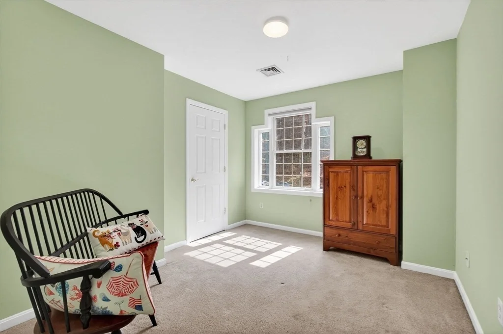 Photo of 155 Brook St