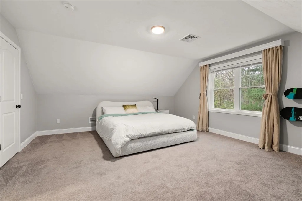 Photo of 97 Batchelder Rd