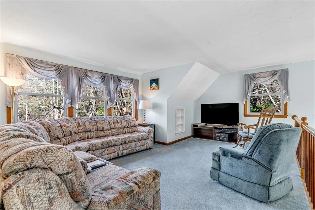 Photo of 11 Ridge Road