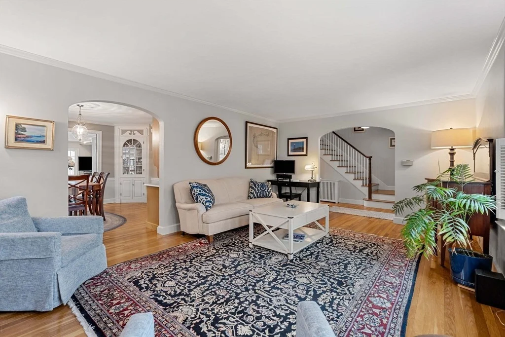 Photo of 23 Sevinor Rd
