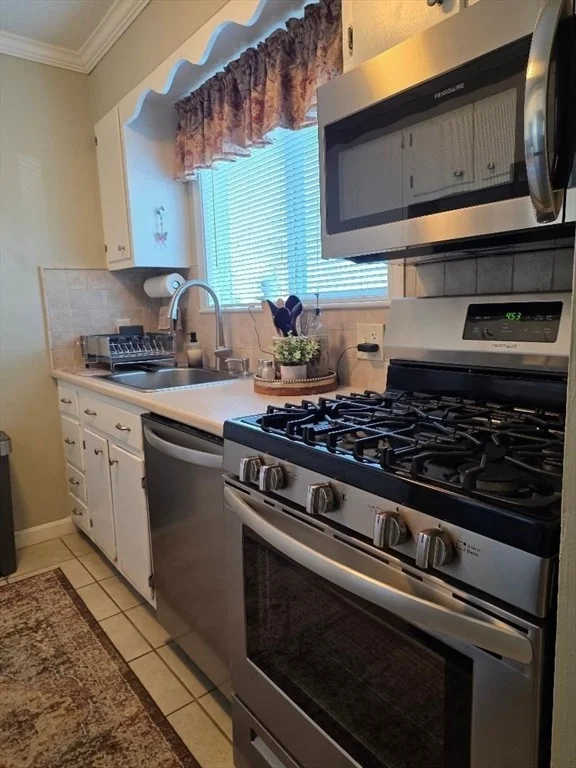 Photo of Unit D at 1 Markham Circle