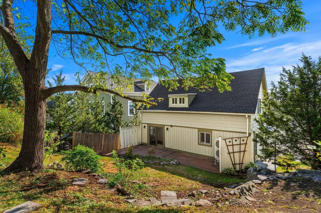 Photo of 17 Cottage Street