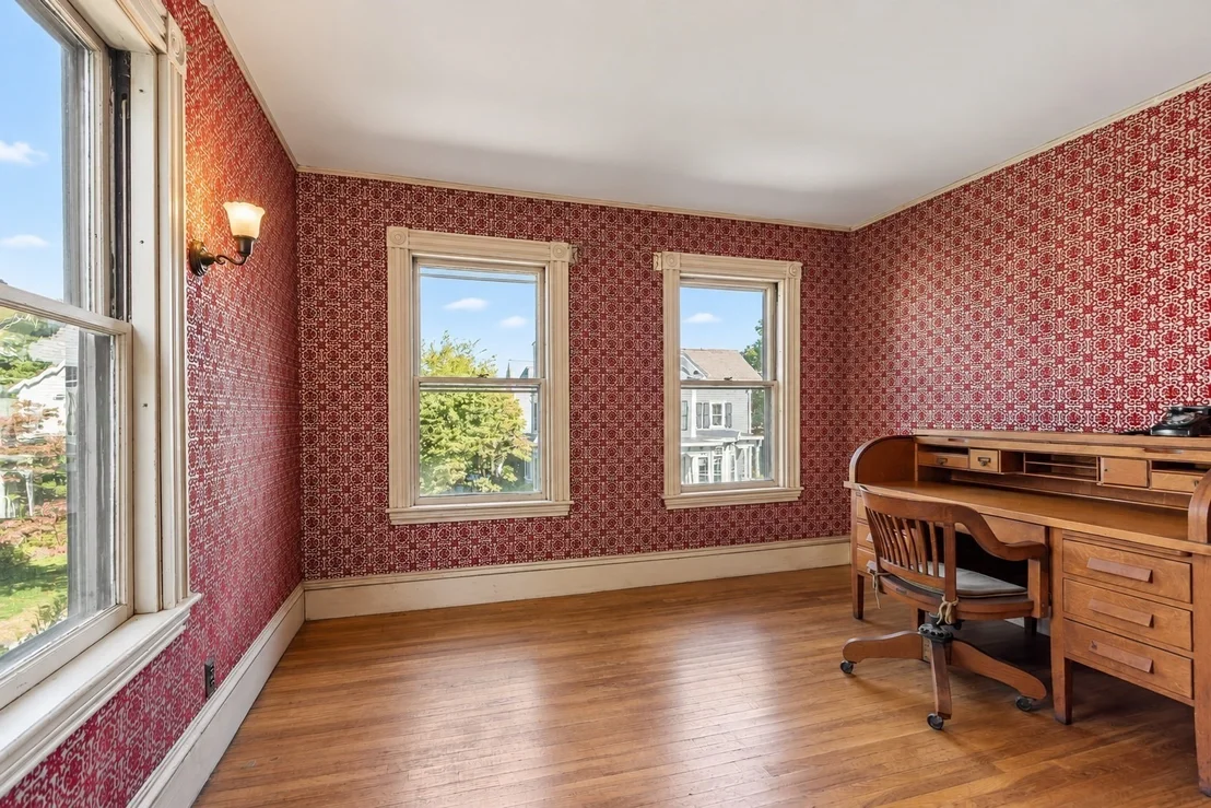 Photo of 26 Walnut Pl