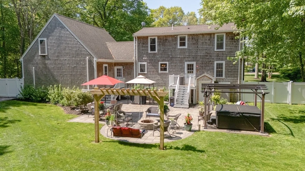 Photo of 187 John Scott Blvd