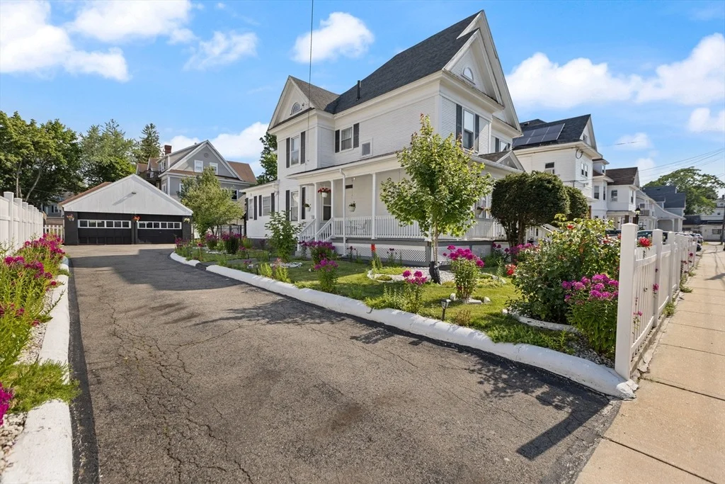 Photo of 16 Logan St