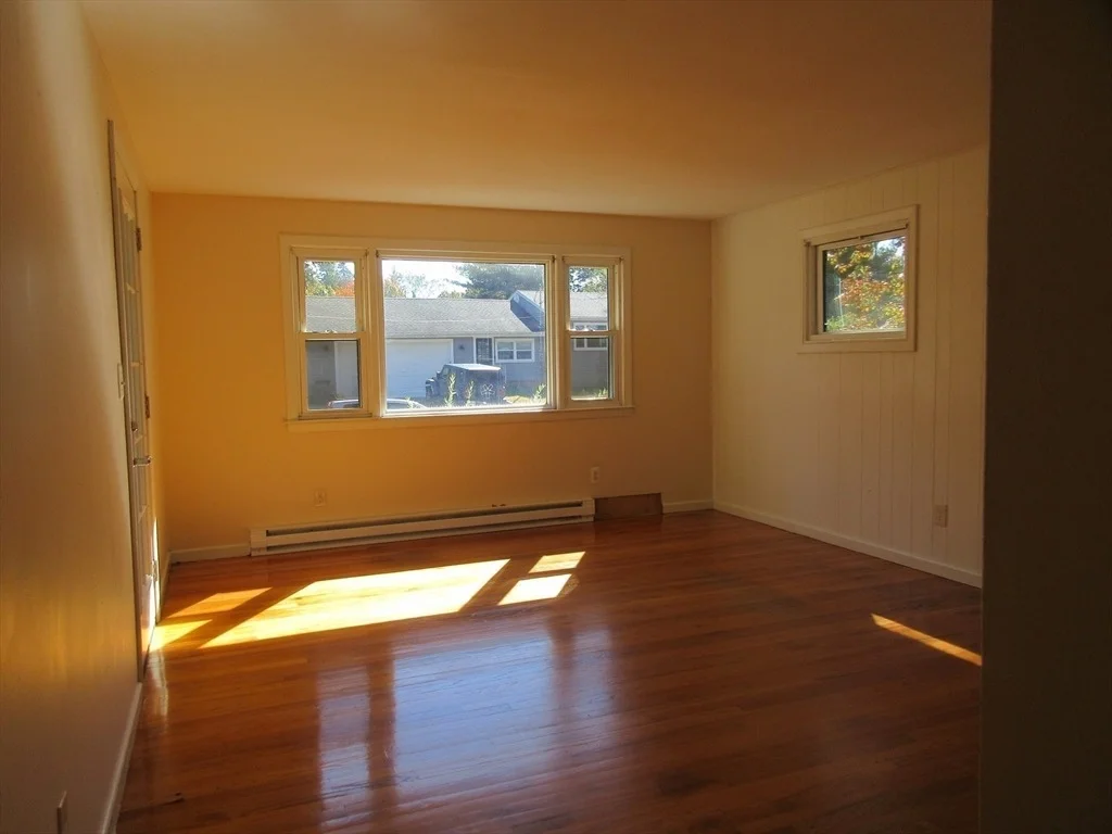 Photo of 23 Pinebrook Circle
