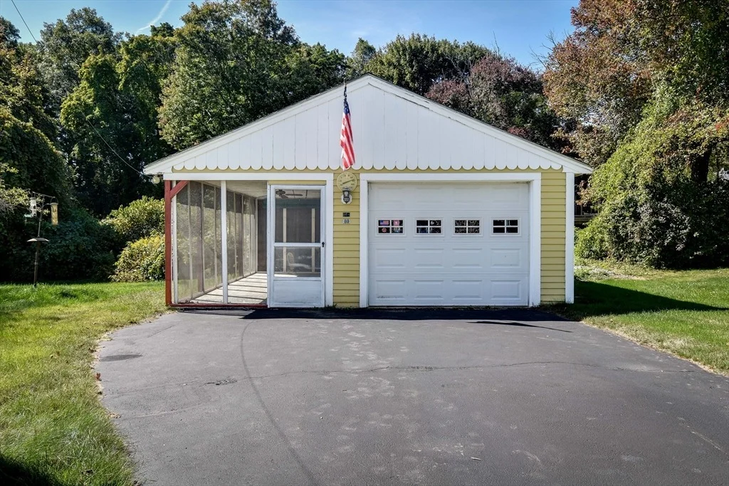 Photo of 2 Curtis Road