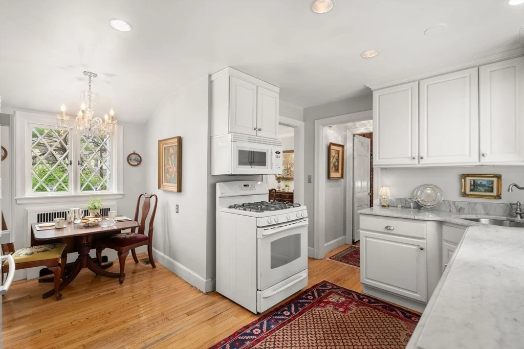 Photo of 167 Conant Rd