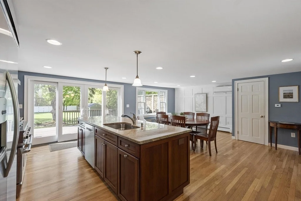 Photo of 93 Nashoba Rd