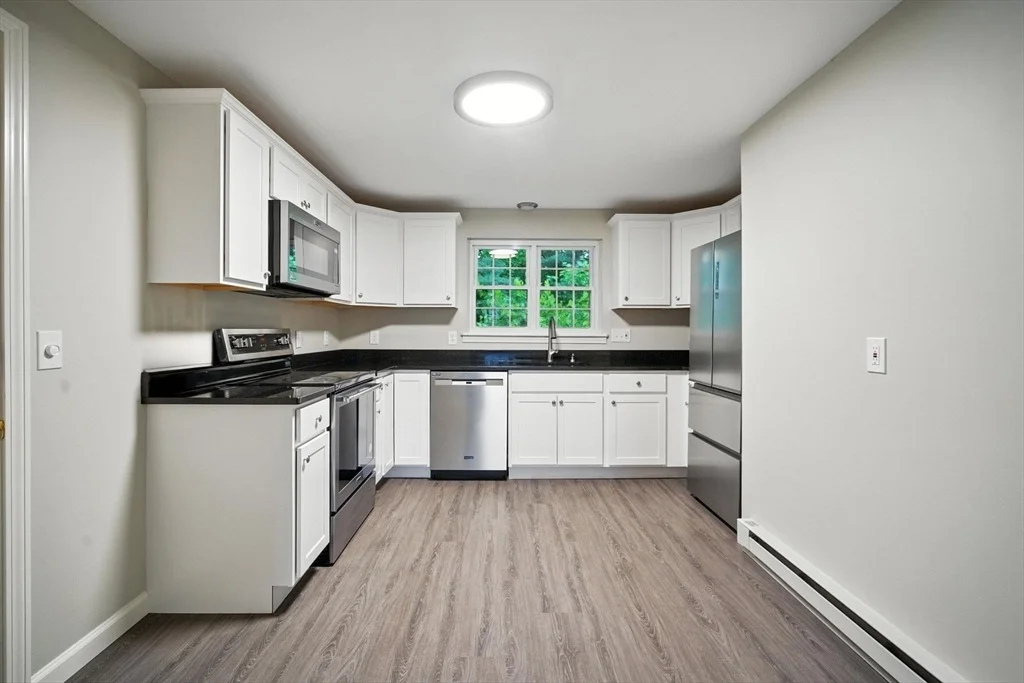 Photo of Unit F at 2 Maple Crest Cir