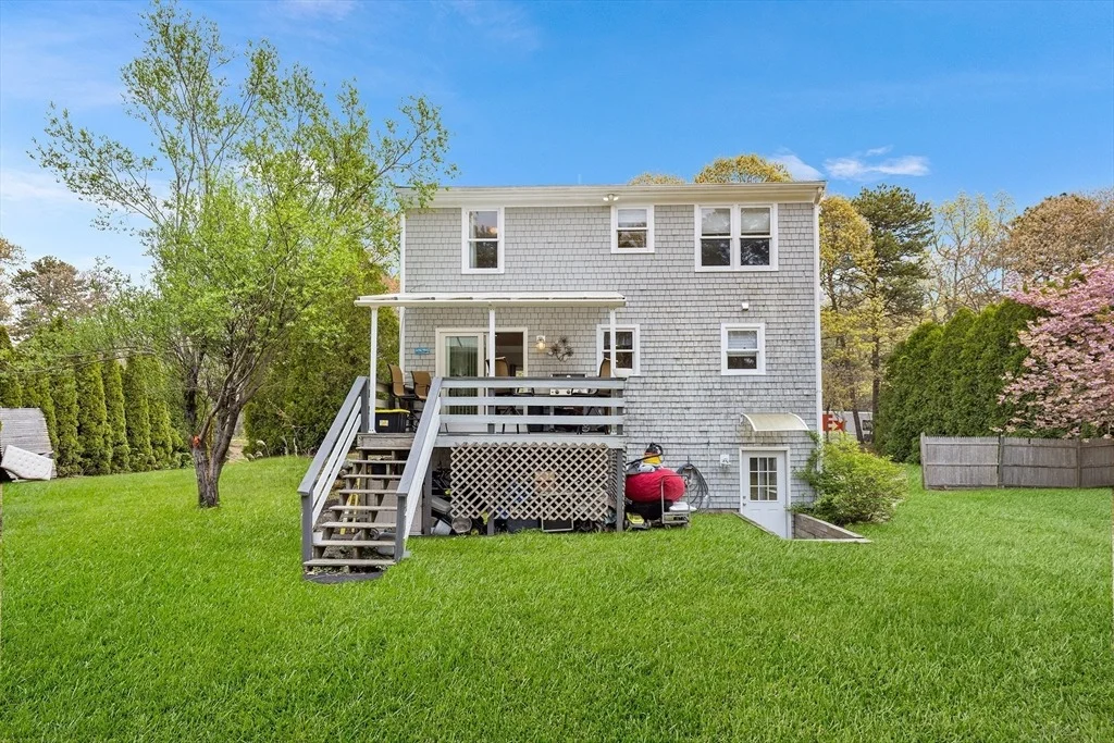 Photo of 239 Upper County Rd