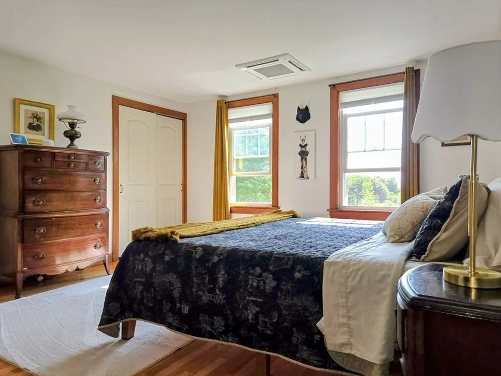 Photo of 777 Ridge Rd