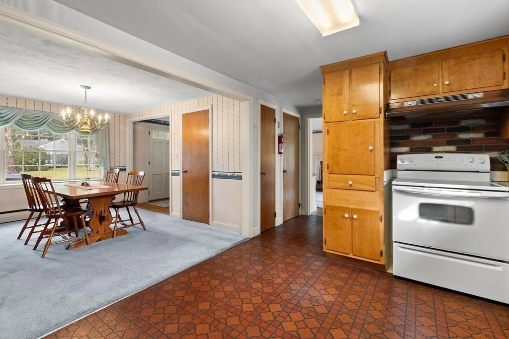 Photo of 15 Arrowhead  Road