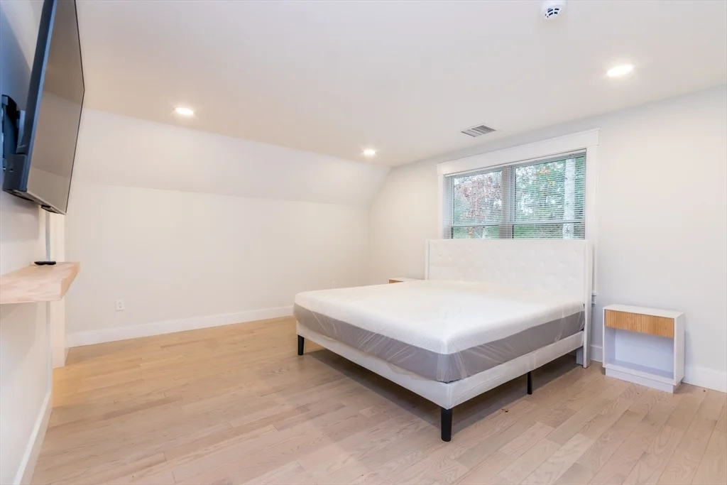 Photo of 5 Lighthouse Ln