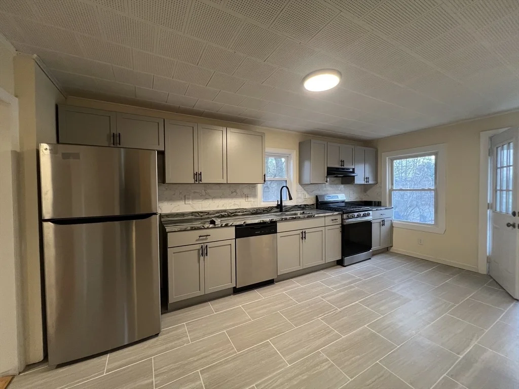 Photo of 75 Sladen Street
