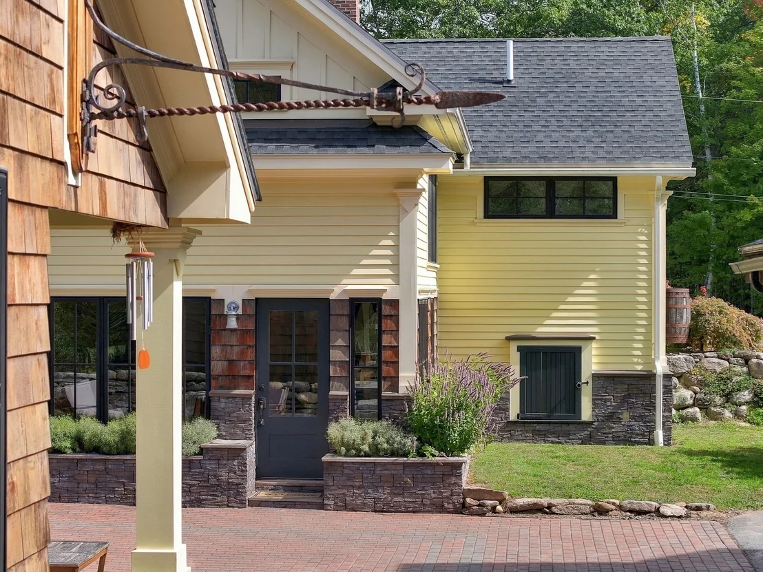 Photo of 191 Damon Rd