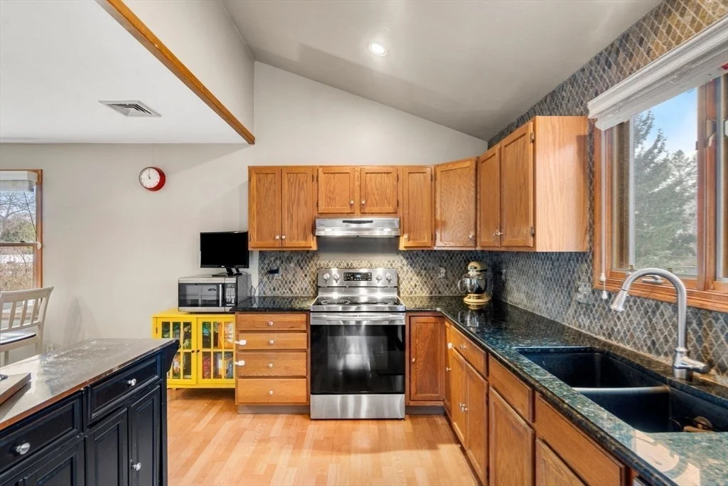 Photo of 4 Dorianna Cir