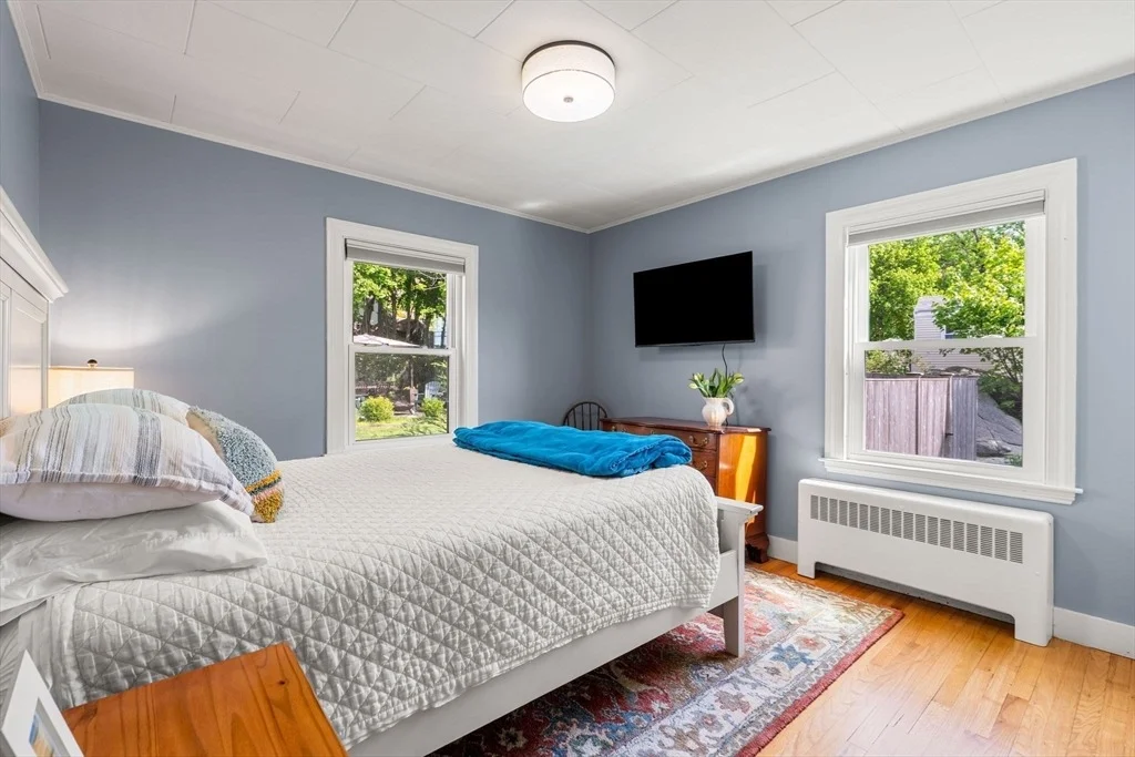 Photo of 387 Western Avenue