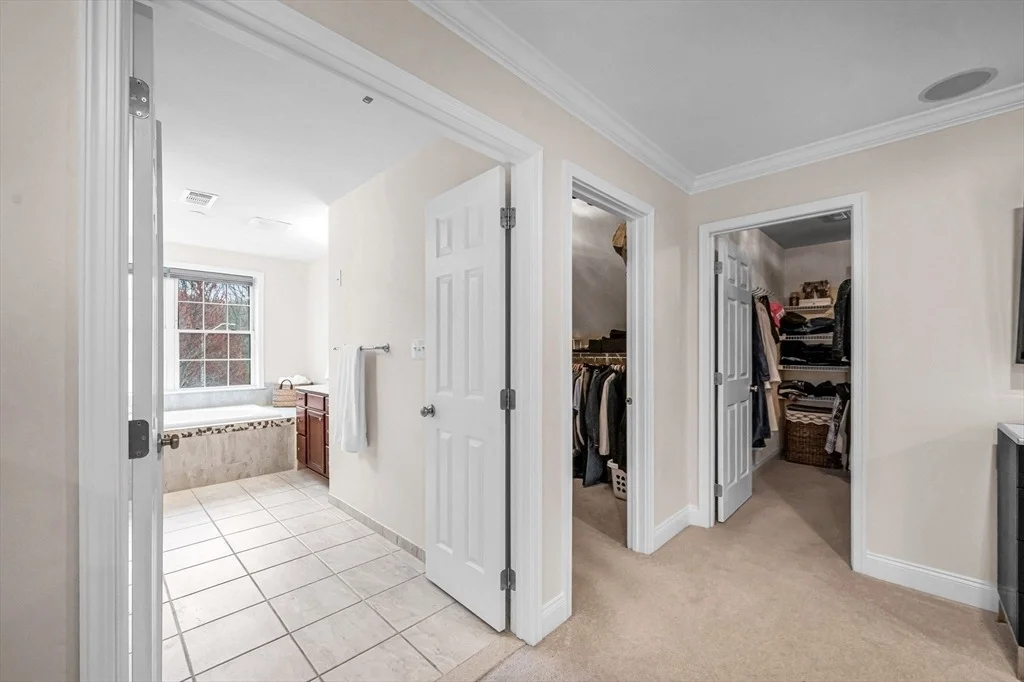 Photo of 16 York Cir
