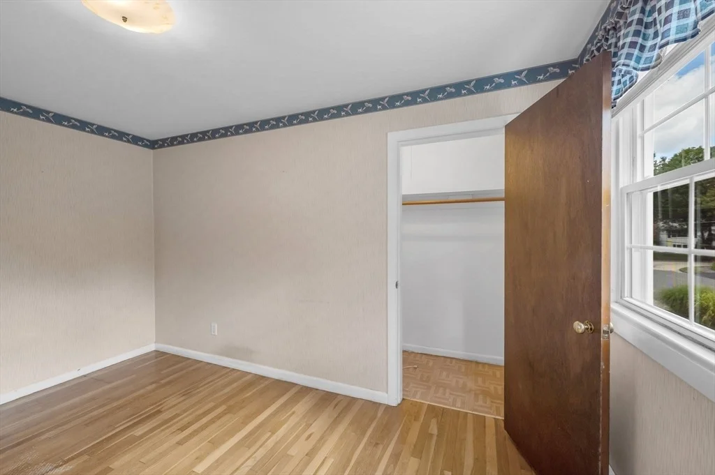 Photo of 116 Longmeadow Ave