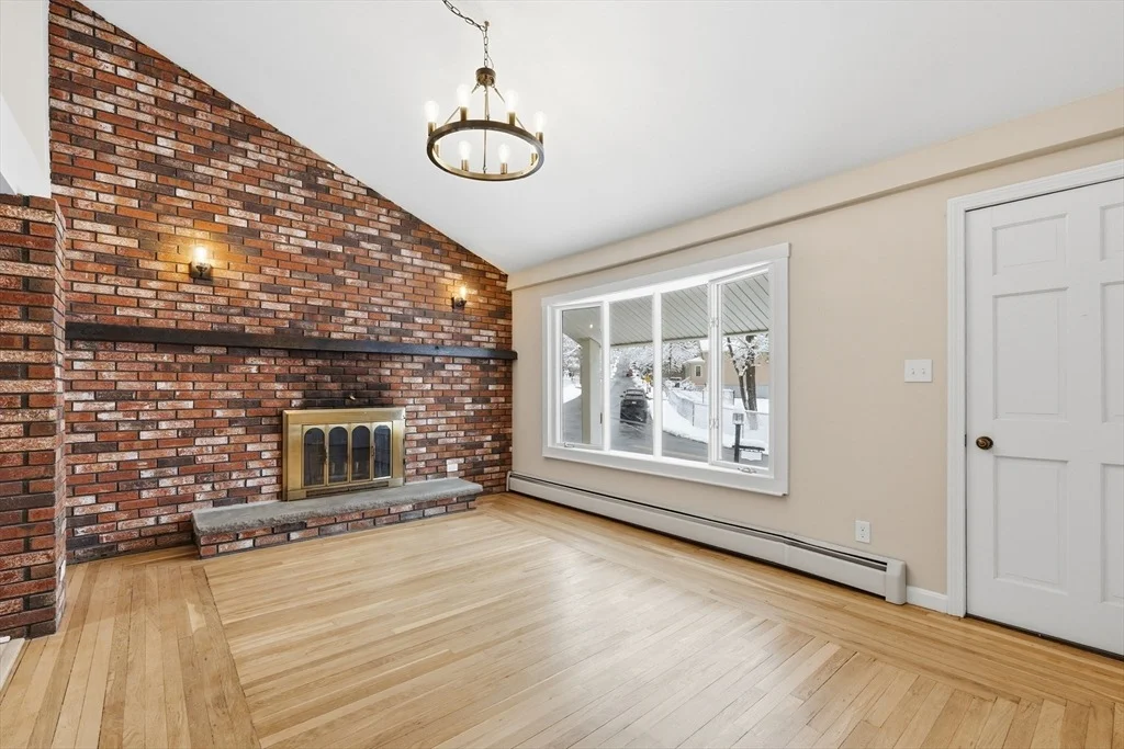 Photo of 50 Cheever Ave