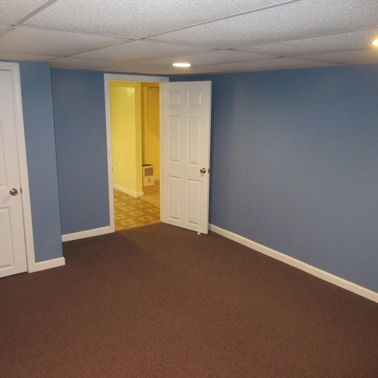 Photo of 82 Fox Ave