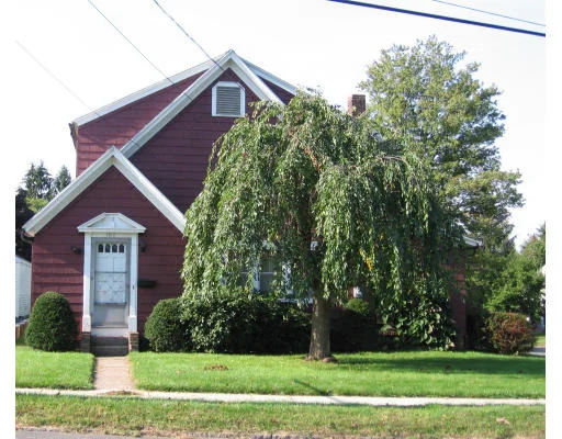 Photo of 108 Saint James Ave