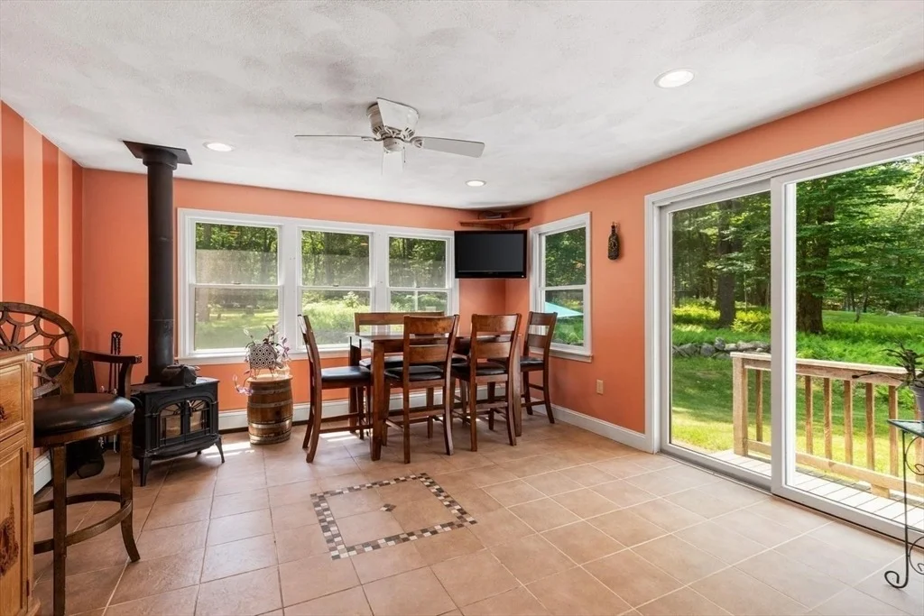 Photo of 83 Willow Ridge Rd